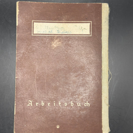 WW2 original artifact – Arbeitsbuch Friseur (Hairdresser) – interior detail
