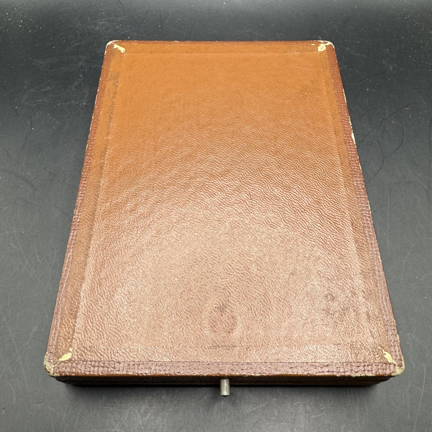 WW2 original artifact – Extremely rare!! Reichsverband für das deutsche hundewesen with original case – interior page