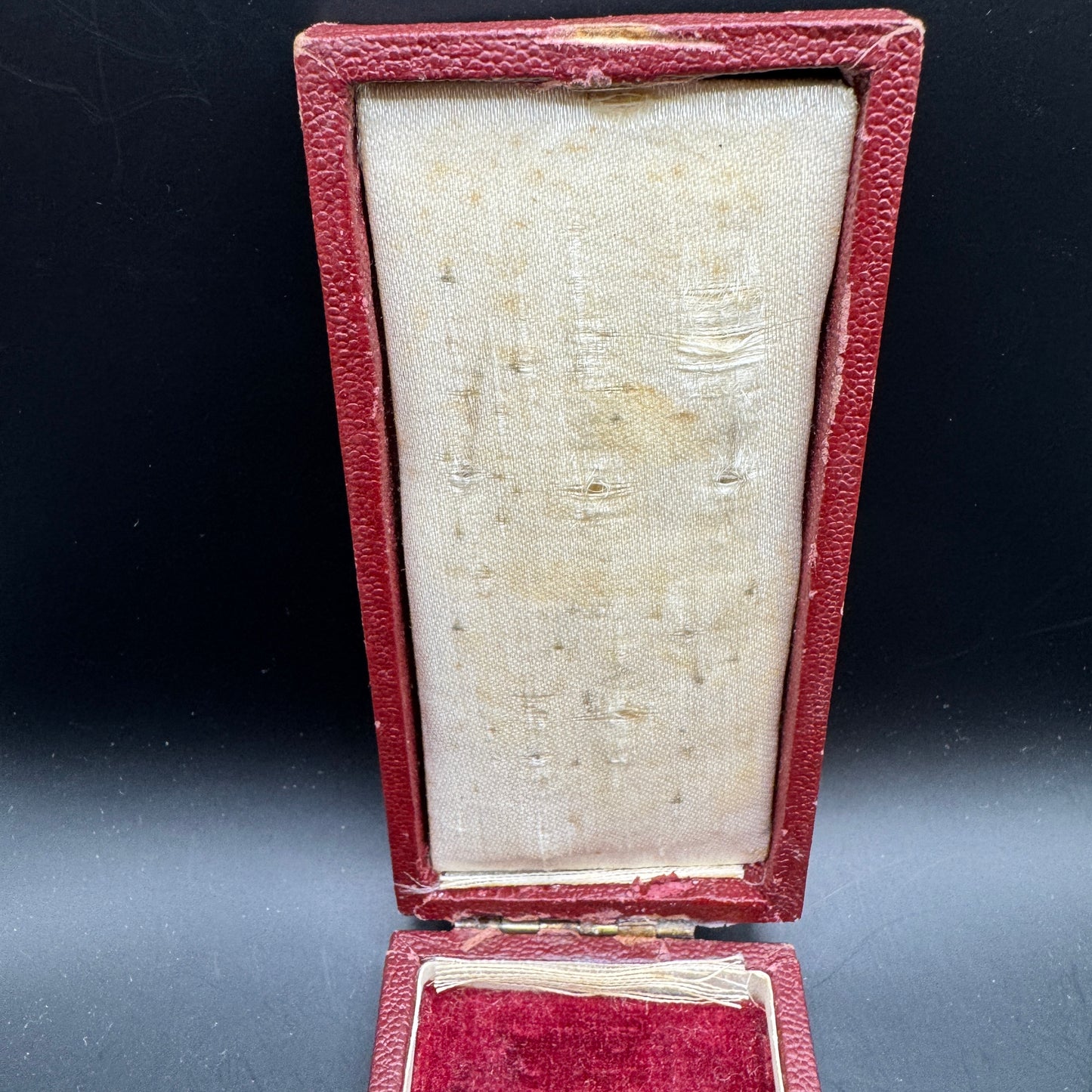 WW2 original artifact – Anschluss medal Sudetenland Cased – interior page