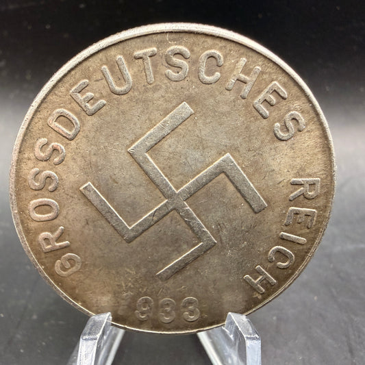 WW2 original artifact – Silbermedaille 1933 – “Machtübernahme / Grossdeutsches Reich” – interior detail