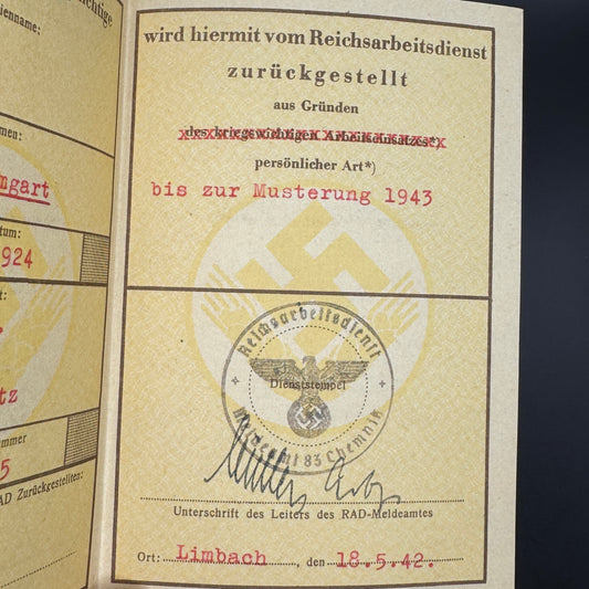 WW2 original artifact – Zurückstellungsschein RAD Weibliche Jugend – interior detail