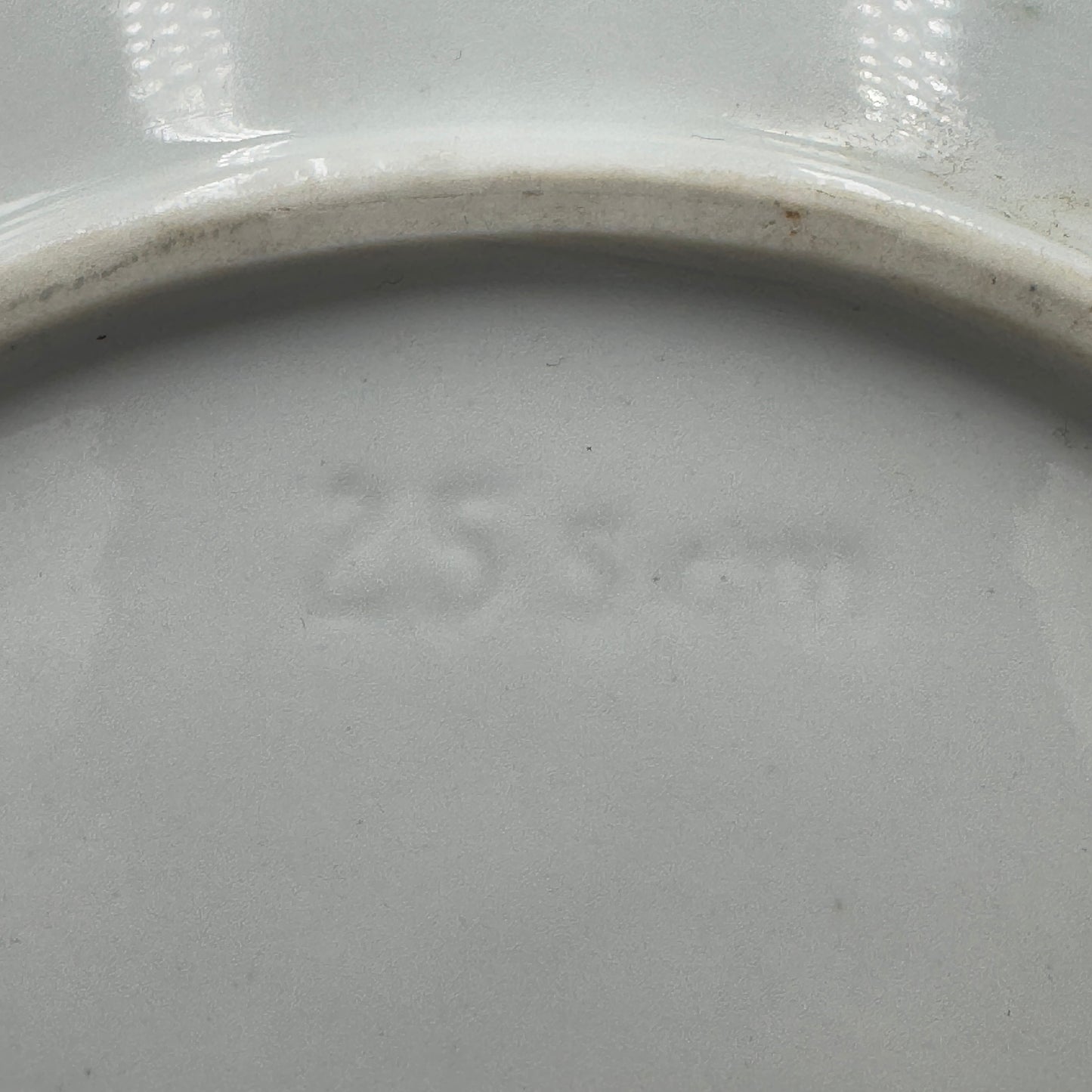 WW2 original artifact – Meat platter DAF – interior title page