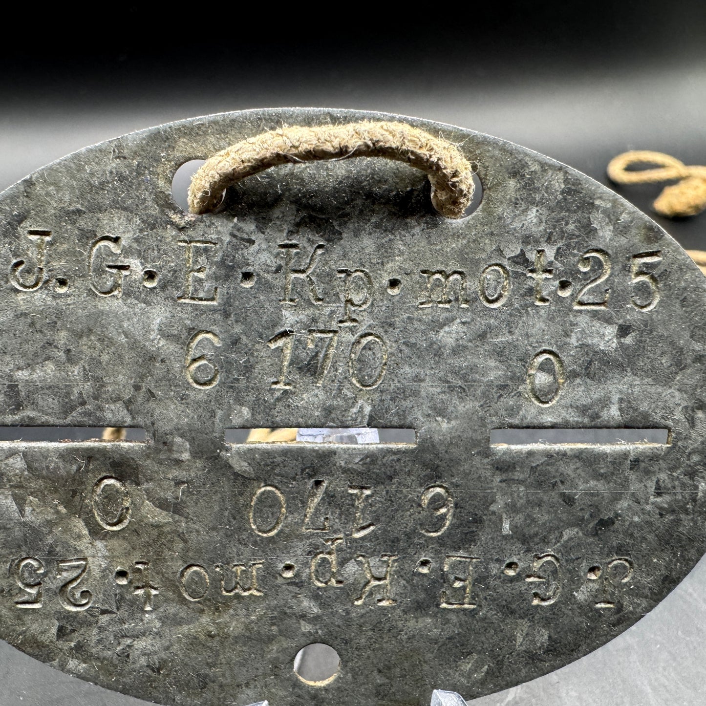 WW2 original artifact – EKM Motorisiertes Inf. Geschütz Ersatz Kompanie 25 – interior title page