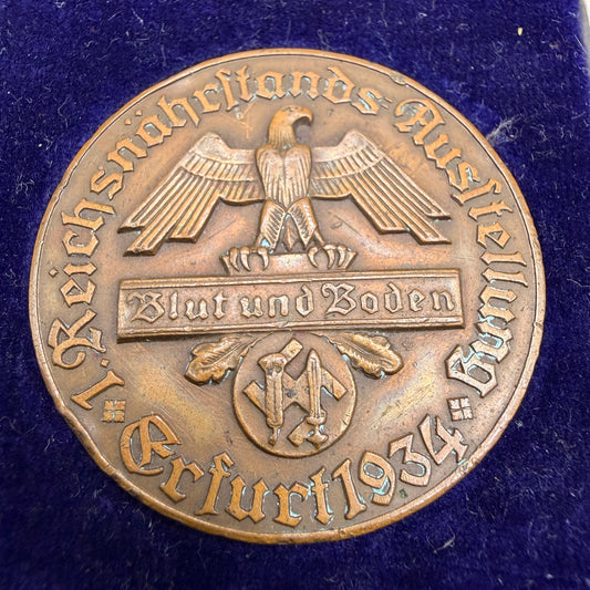 WW2 original artifact – Blut und Boden Erfurt 1934 Butter 38mm – interior detail