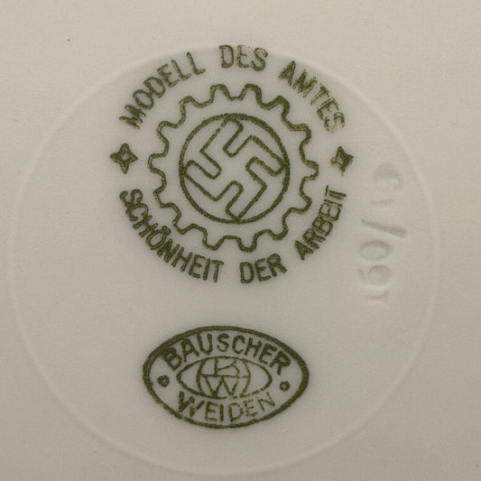 WW2 original artifact – DAF plate 19cm – interior detail