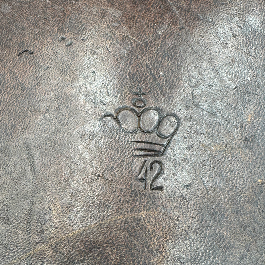 WW2 original artifact – Exclusive: RAF pilot goggles and glove / Captured Near Overloon – interior detail