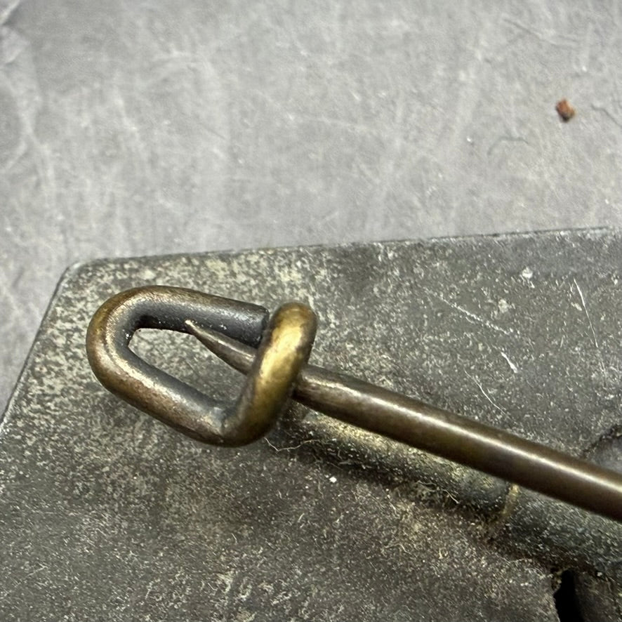 WW2 original artifact – Early RADwJ Brooch – RZM M1/120 (W. Redo, Saarlautern) – interior page