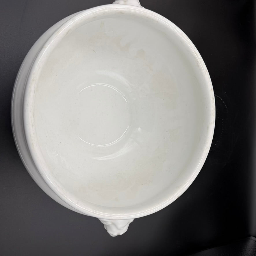 WW2 original artifact – WW2 Luftwaffe Porcelain Serving Tureen – Heinrich & Co, Selb Bavaria – 1940 – Mint Condition – interior page