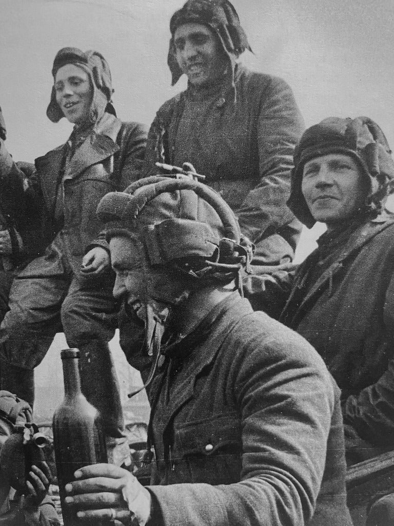 Original WWII Soviet Tank Crew Helmet – Type TSh-3 (Shlemofon)