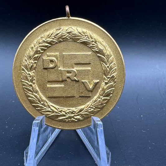 WW2 original artifact – Deutsche Radfahrer Verband (DRV) Gold medal – AxisArtifacts