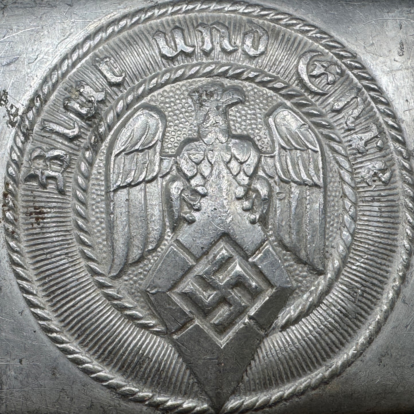 WW2 original artifact – Hitler Jugend buckle M4/38 Richard Sieper & Sohne – interior page