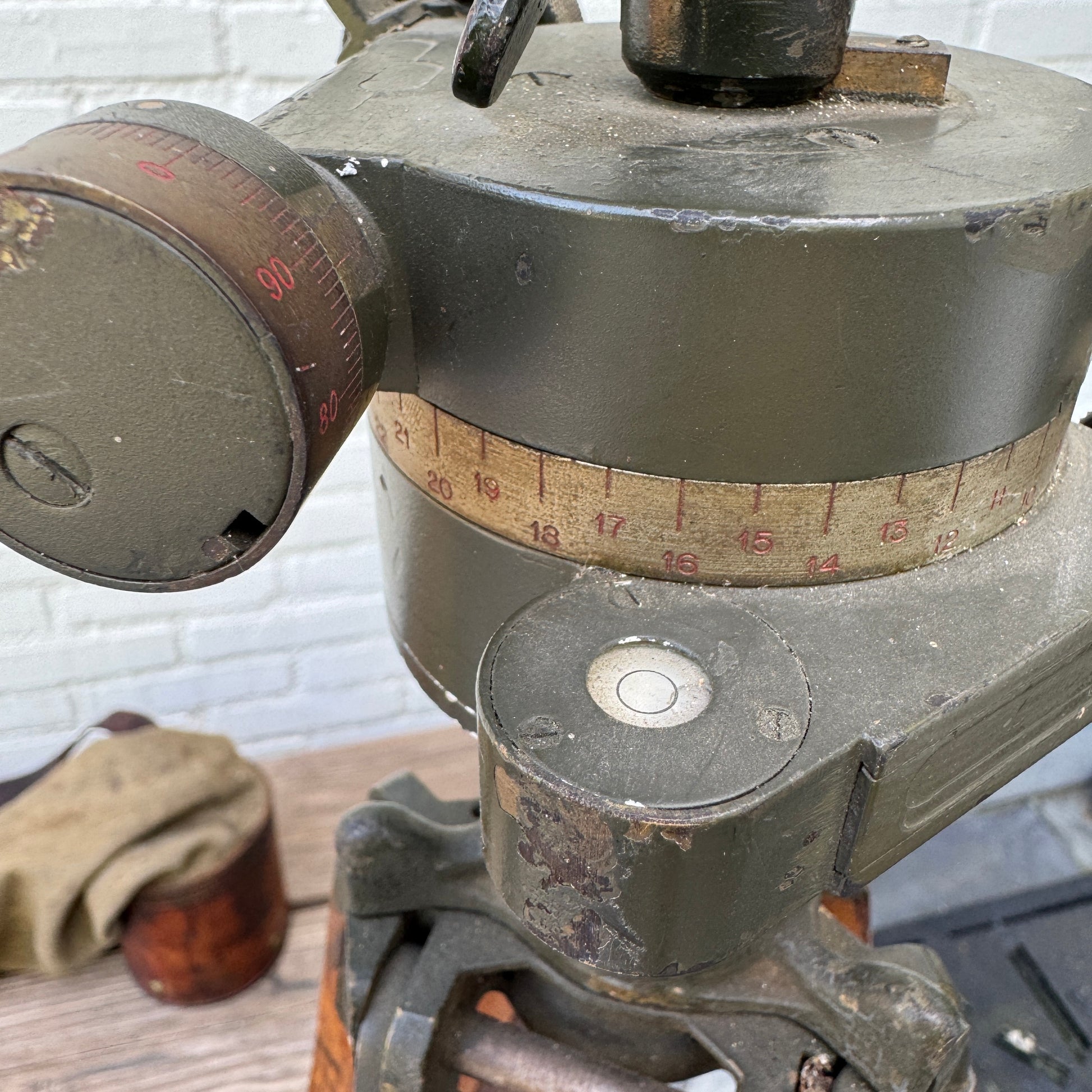 Top section of WWII German S.F.14 Z.Gi. periscope showing original adjustment mechanisms