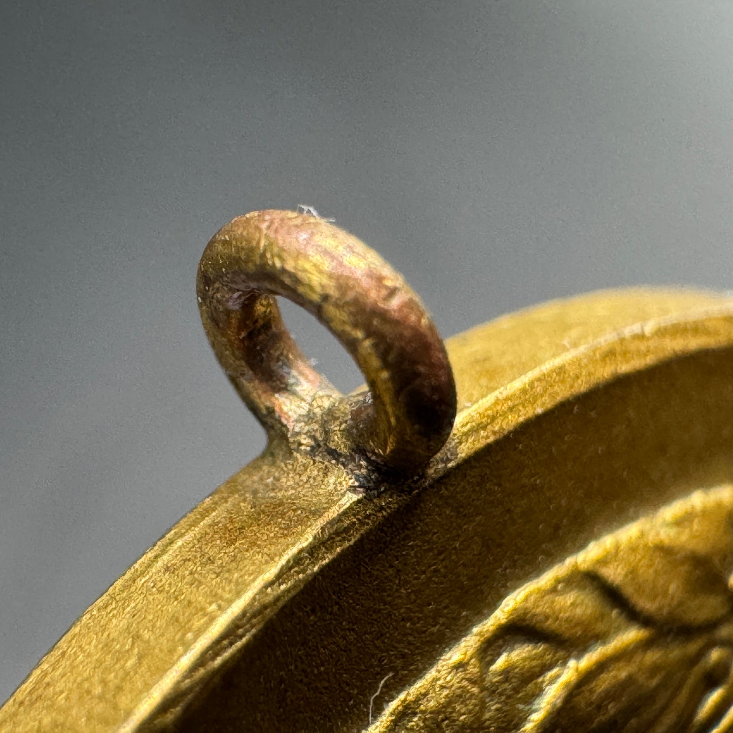 WW2 original artifact – Deutsche Radfahrer Verband (DRV) Gold medal – interior page