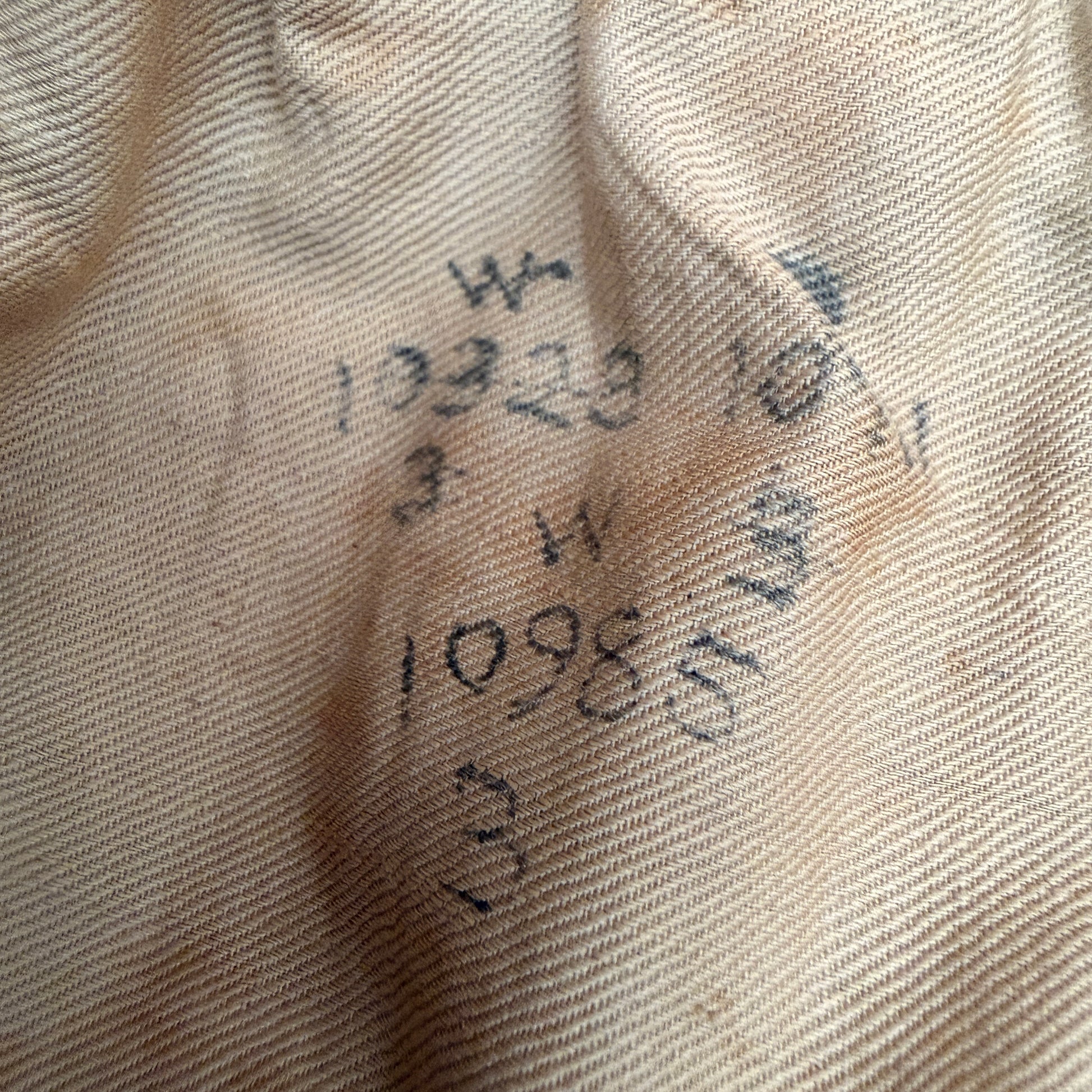 WW2 original artifact – WWI U.S. Army Ordnance Officer Tunic – 1st Lt., 4 Campaign Stars, Overseas – interior page