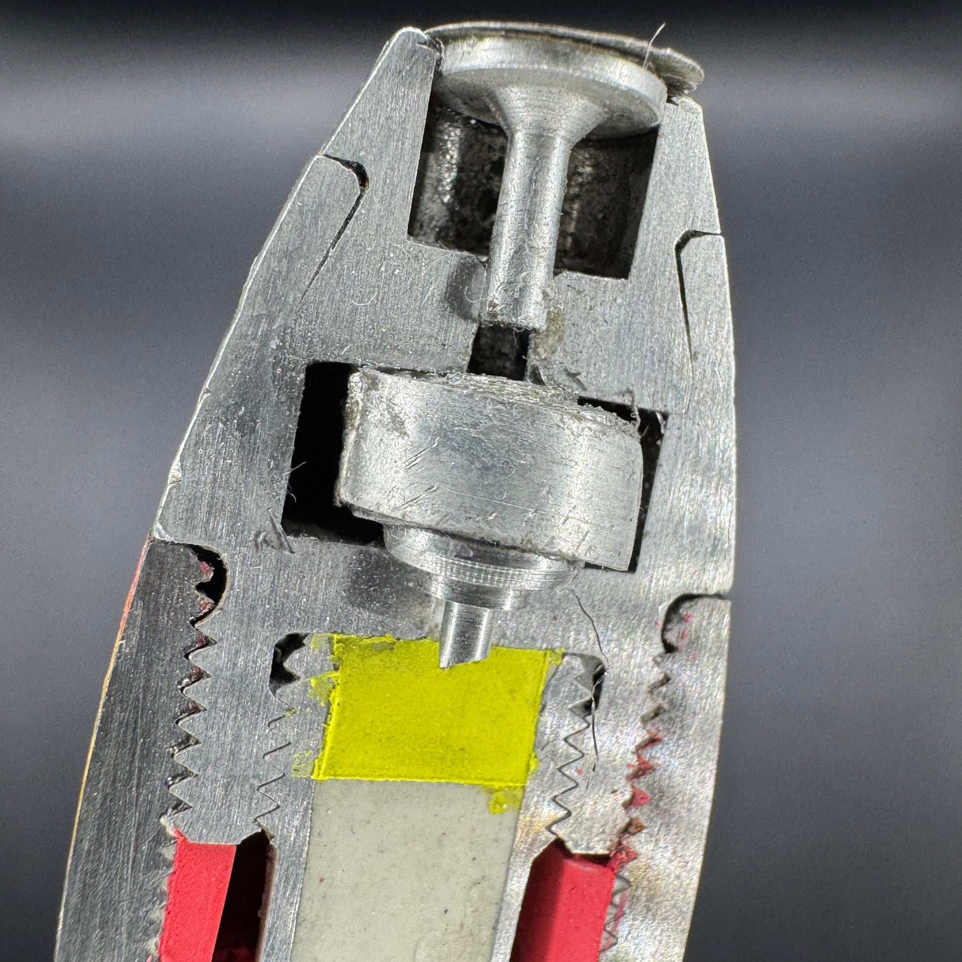 WW2 original artifact – 20mm FLAK High-Explosive Round with Dissected Tracer – interior page