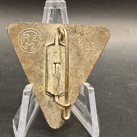 WW2 original artifact – Deutsches Frauenwerk – interior detail