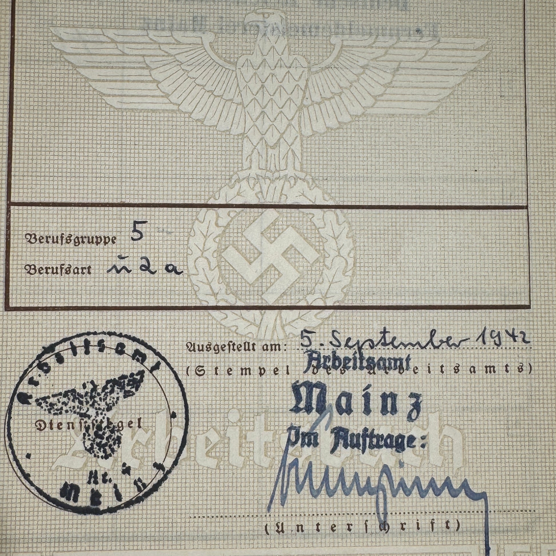 WW2 original artifact – Arbeitsbuch Feinmechaniker Deutsche Reichsbahn – interior page