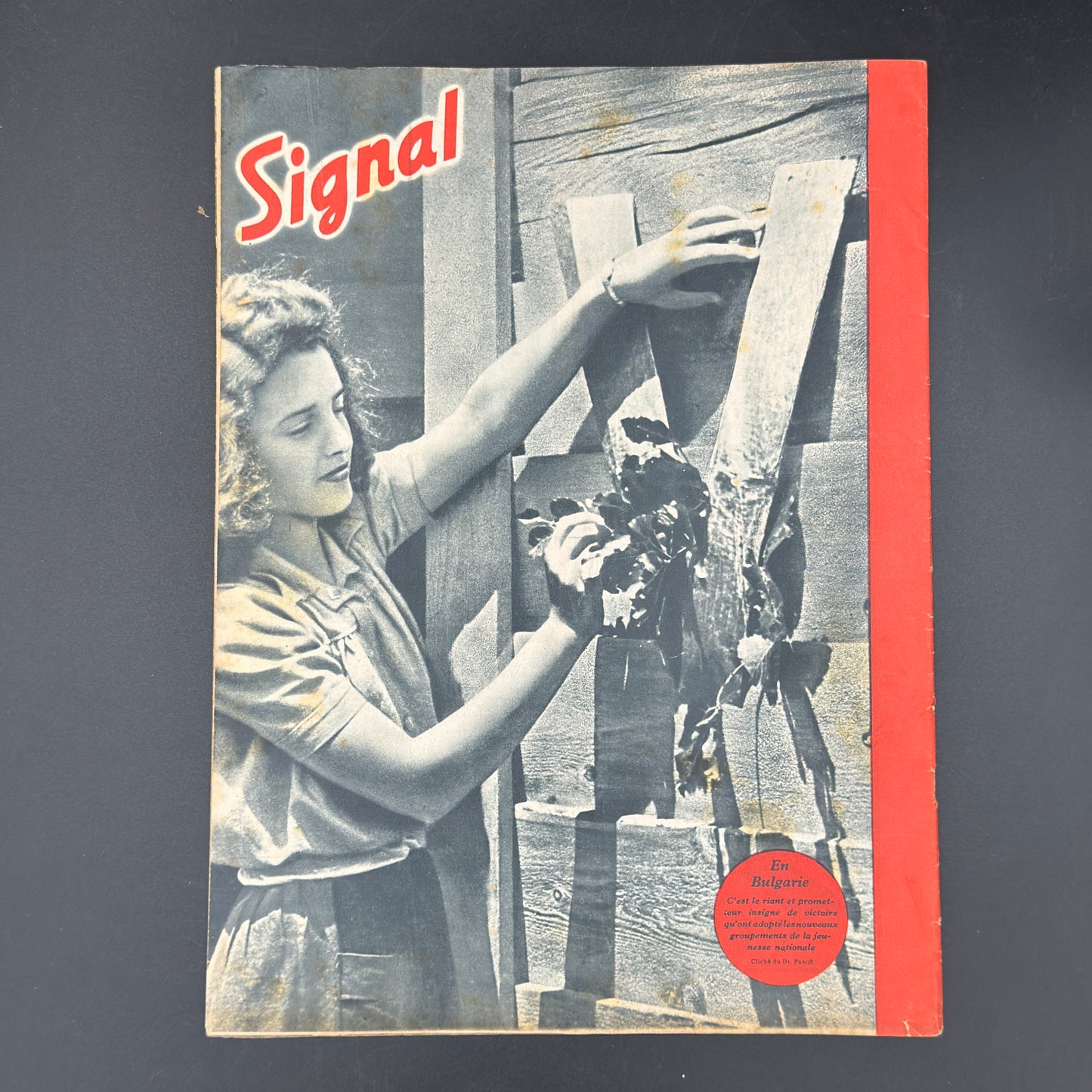 WW2 original artifact – Signal Aug 1943: French edition! – interior title page