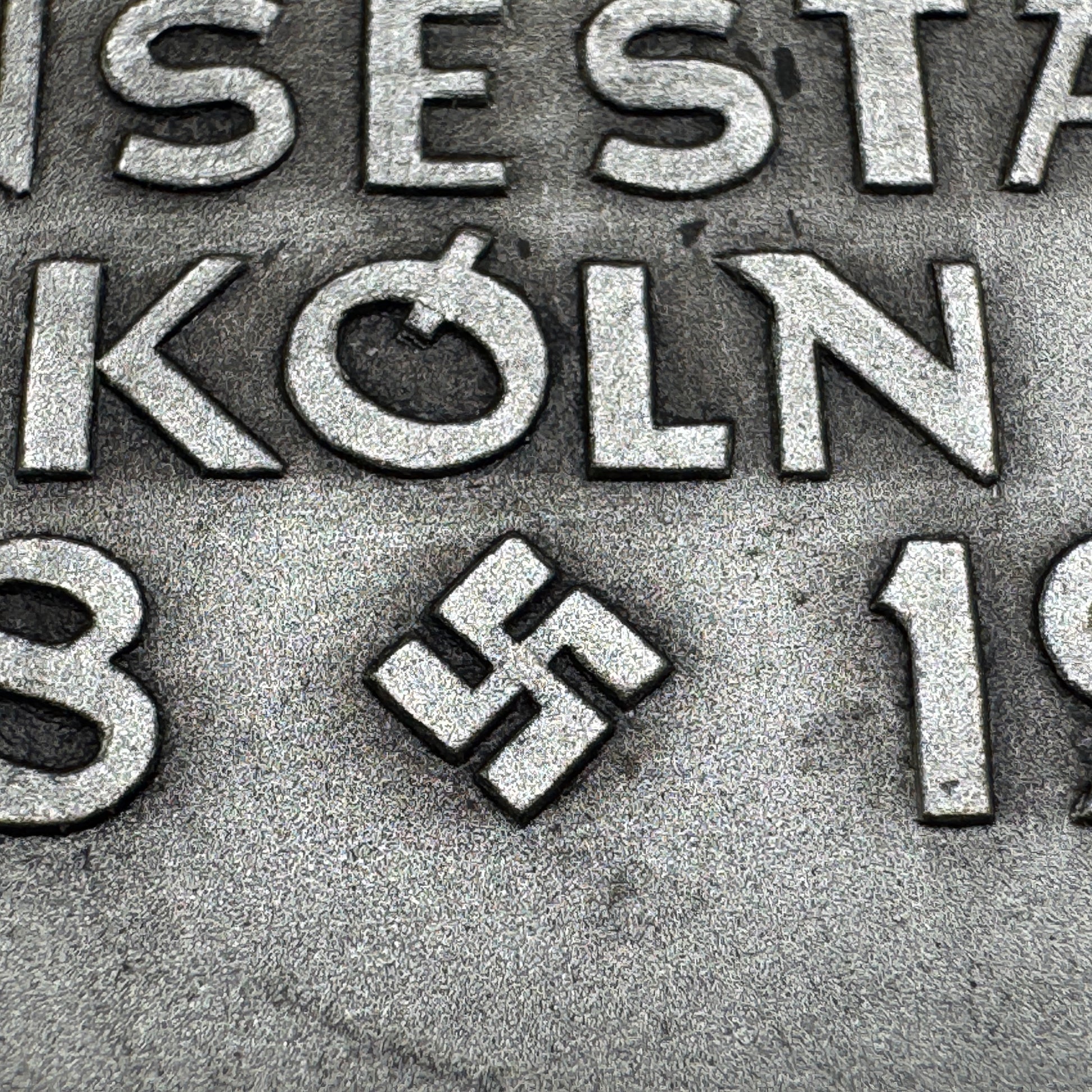 WW2 original artifact – Extremely rare!! Plaque Universität der Hansestadt Köln 1388 - 1938 – interior page