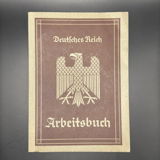 WW2 original artifact – Arbeitsbuch Waiter from Goslar – AxisArtifacts