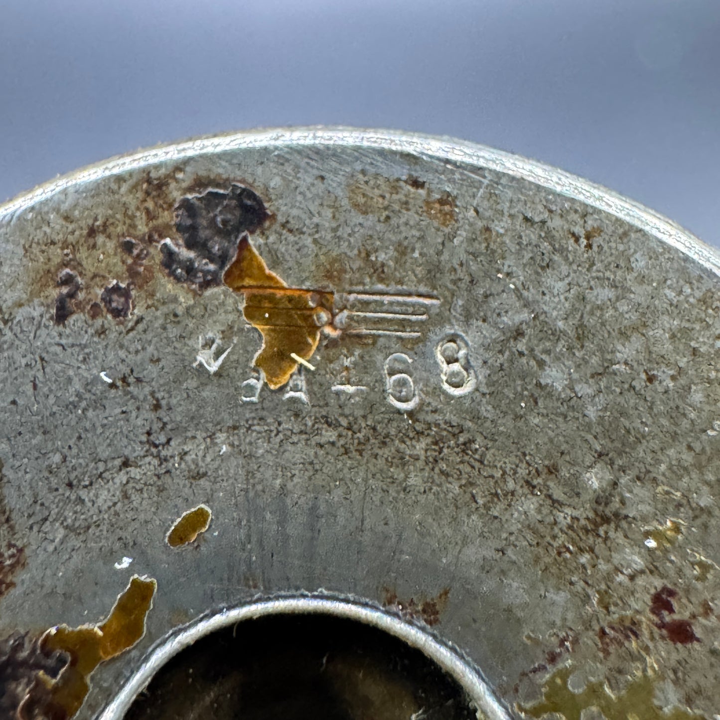 WW2 original artifact – 20mm FLAK High-Explosive Round with Dissected Tracer – interior page