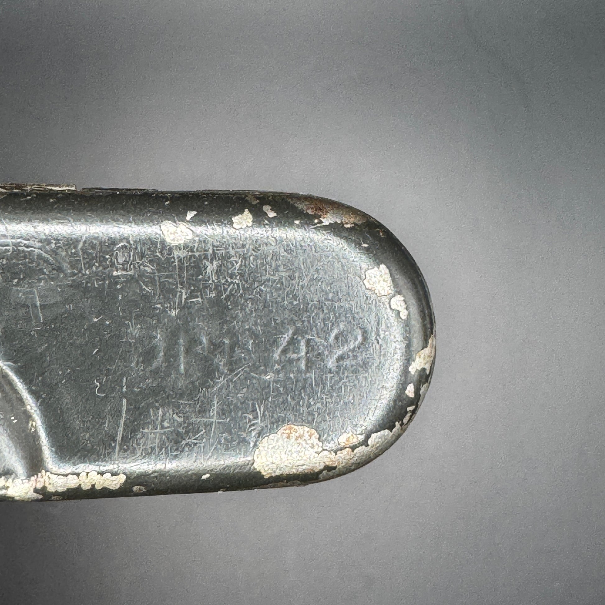 WW2 original artifact – K98 Mauser cleaning kit 1942 – interior detail