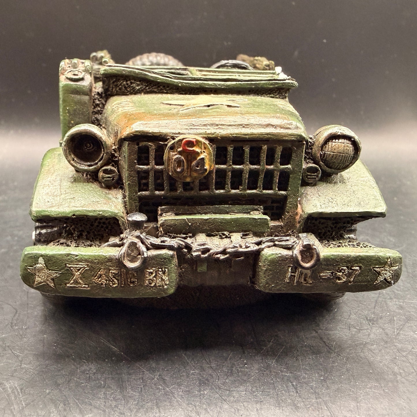 WW2 original artifact – 2x WW2 U.S. Resin Vehicles – by P.I.S.C. – Mint Condition – interior page