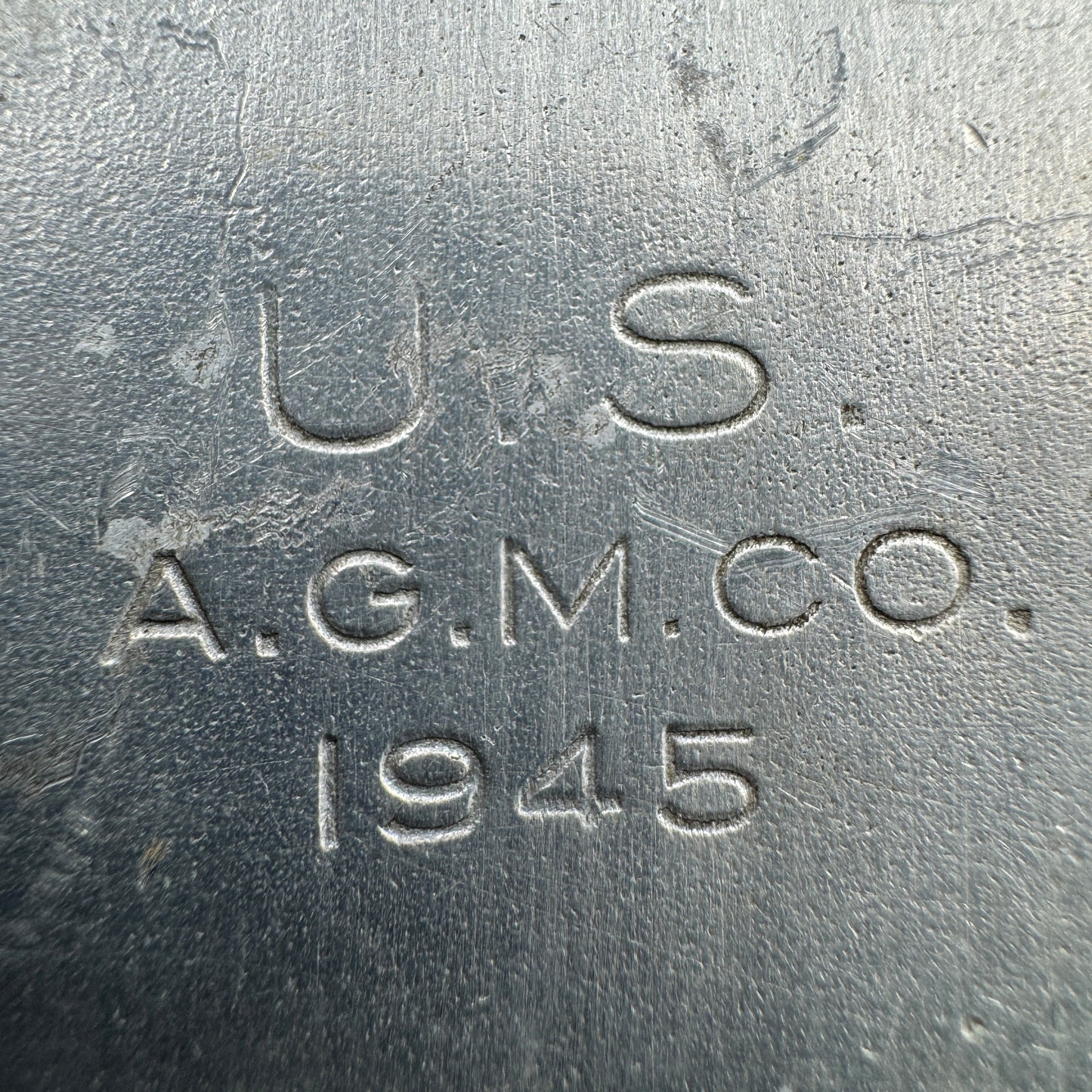 WW2 original artifact – WW2 US canteen 1945 – interior detail