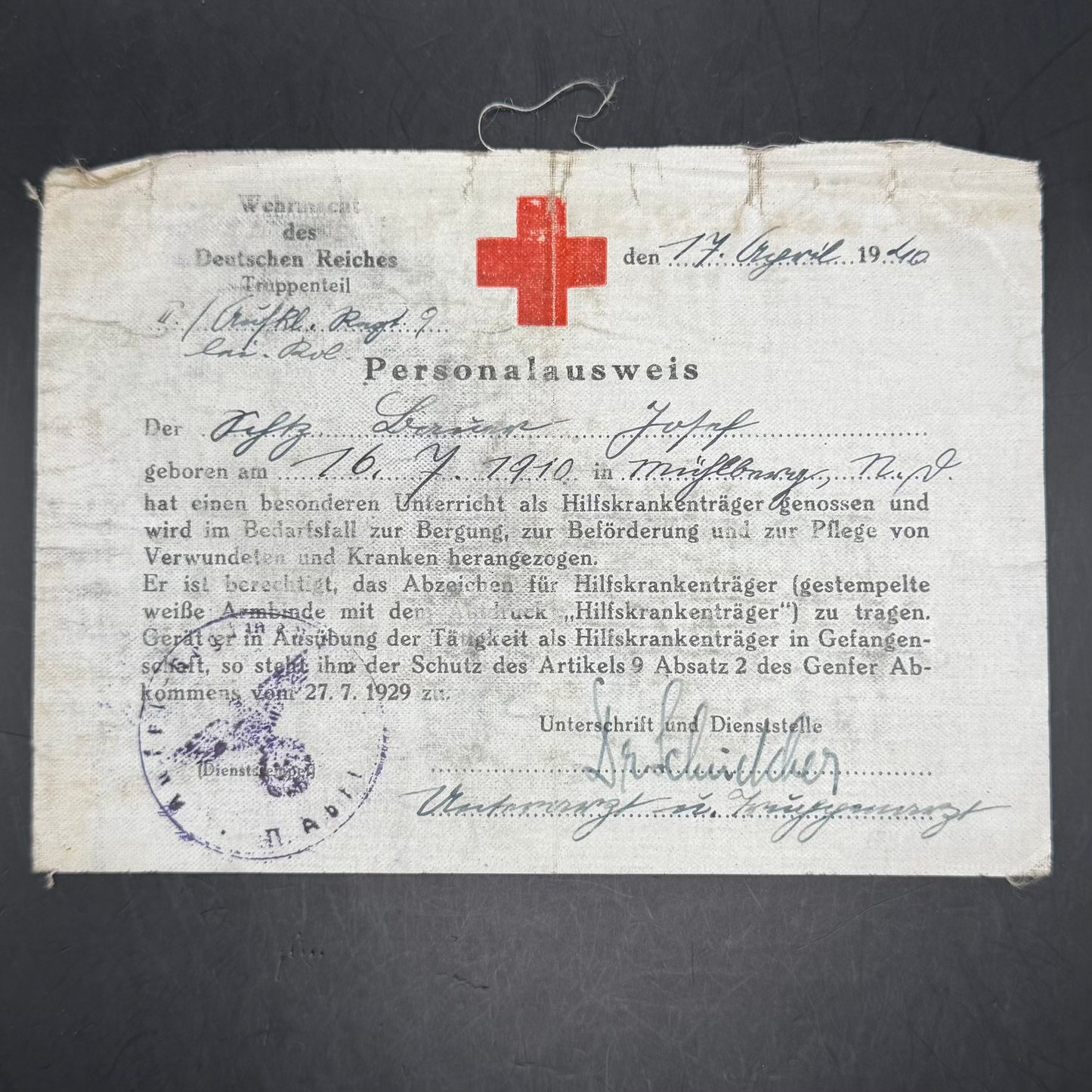 WW2 original artifact – DRK Cloth Personalausweis (17 April 1940) – Issued to II./Aufklärungs-Regiment 9 – AxisArtifacts