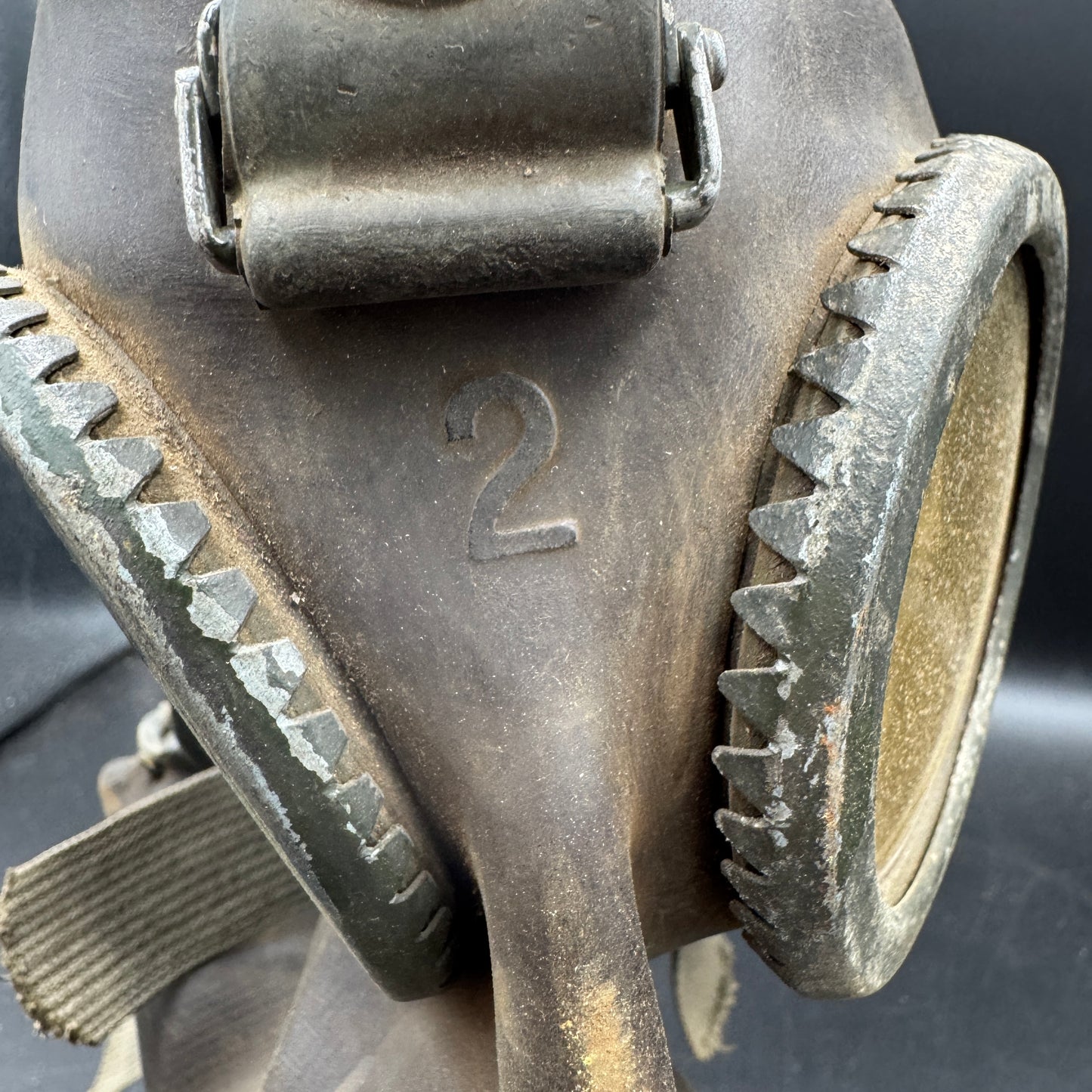 WW2 original artifact – German Gassmask with canister – interior page