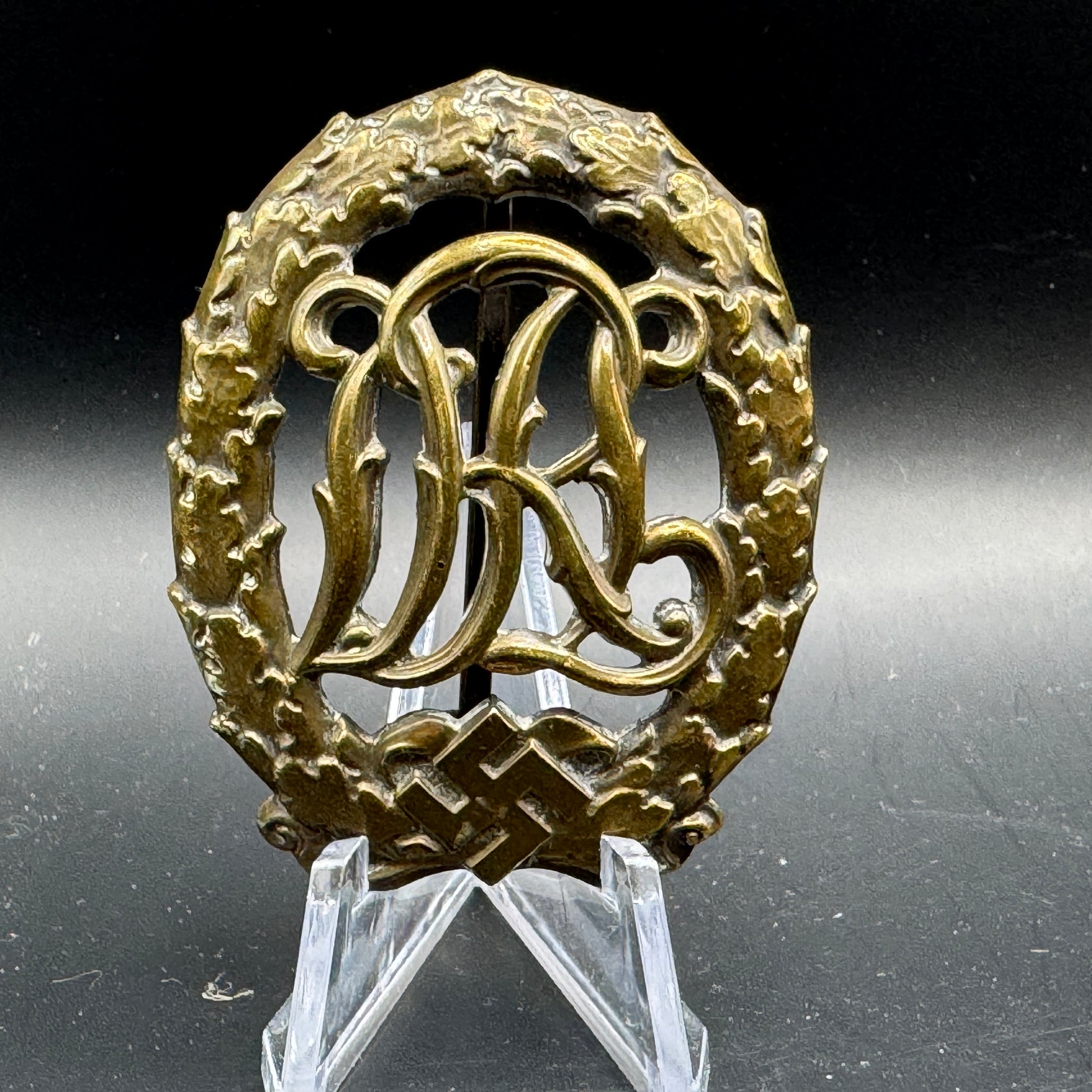 WW2 original artifact – DRL Deutsches Reichsabzeichen für Leibesübungen in bronze – AxisArtifacts