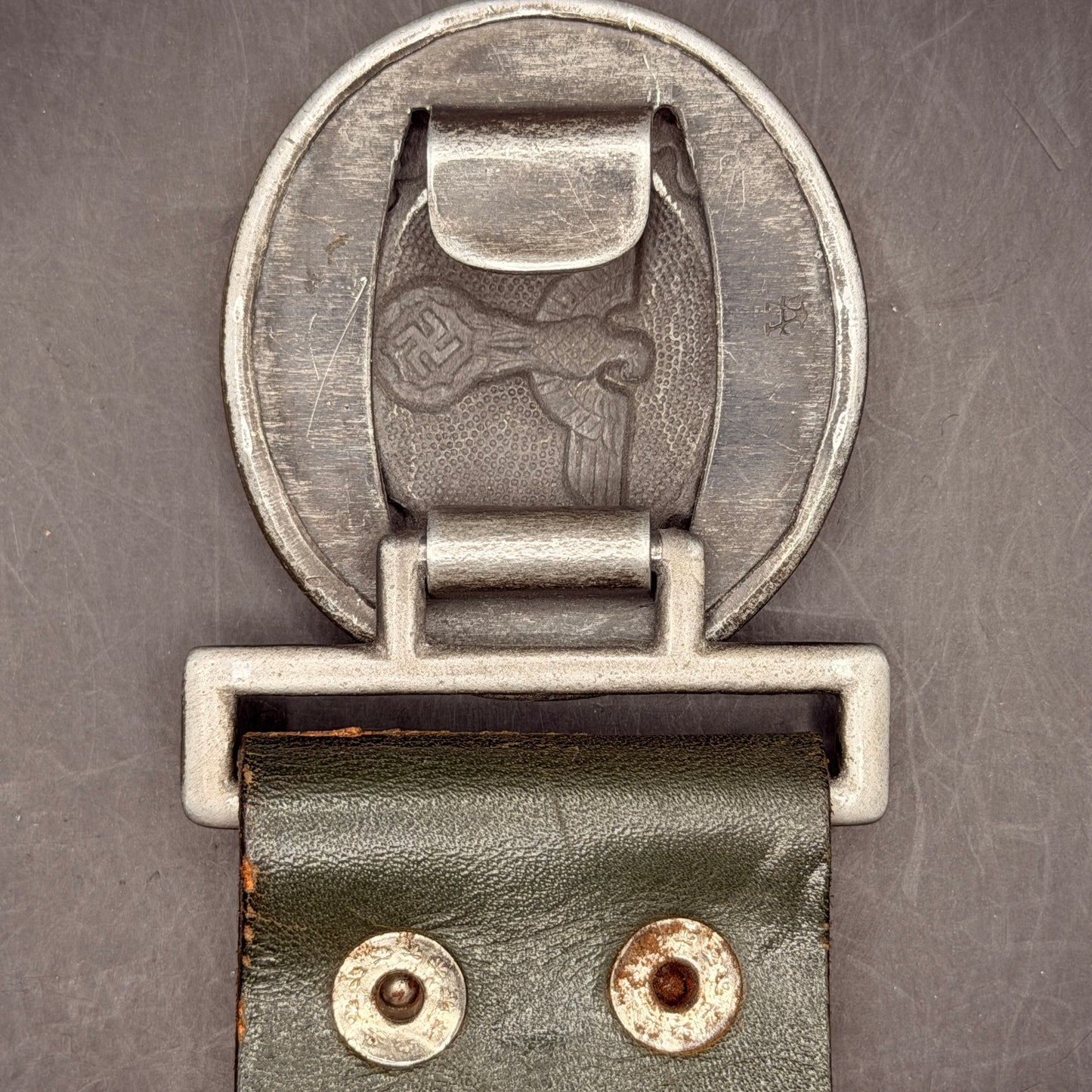 WW2 original artifact – Koppelschloss des Amtsvorstehers der deutschen Forstwirtschaft des 3. Reiches – interior page