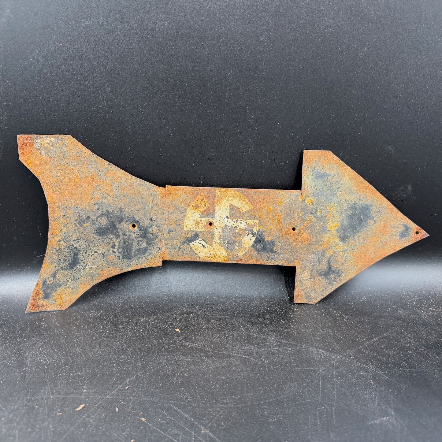 WW2 German SS Wiking direction sign made of steel, arrow-shaped military sign with original paint and heavy patina