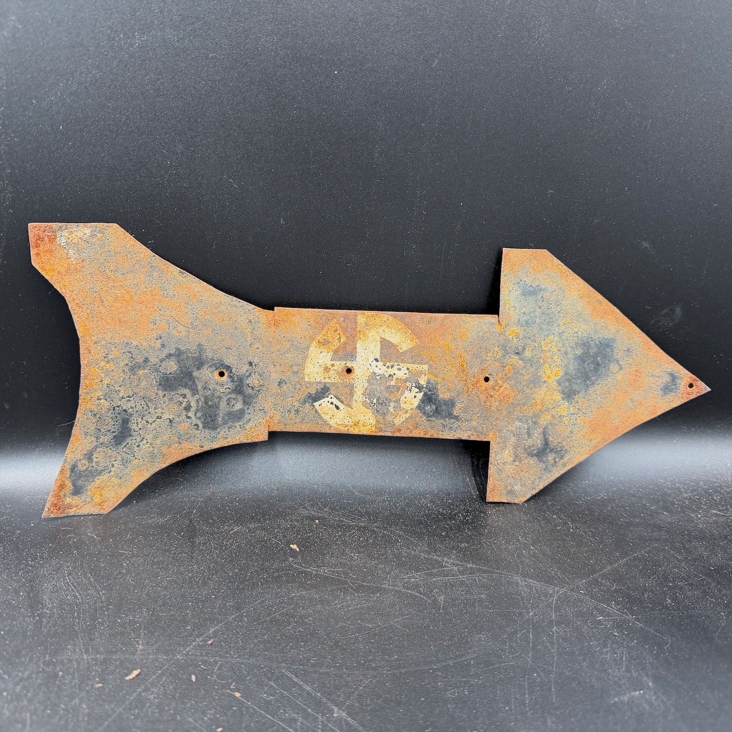 WW2 German SS Wiking direction sign made of steel, arrow-shaped military sign with original paint and heavy patina
