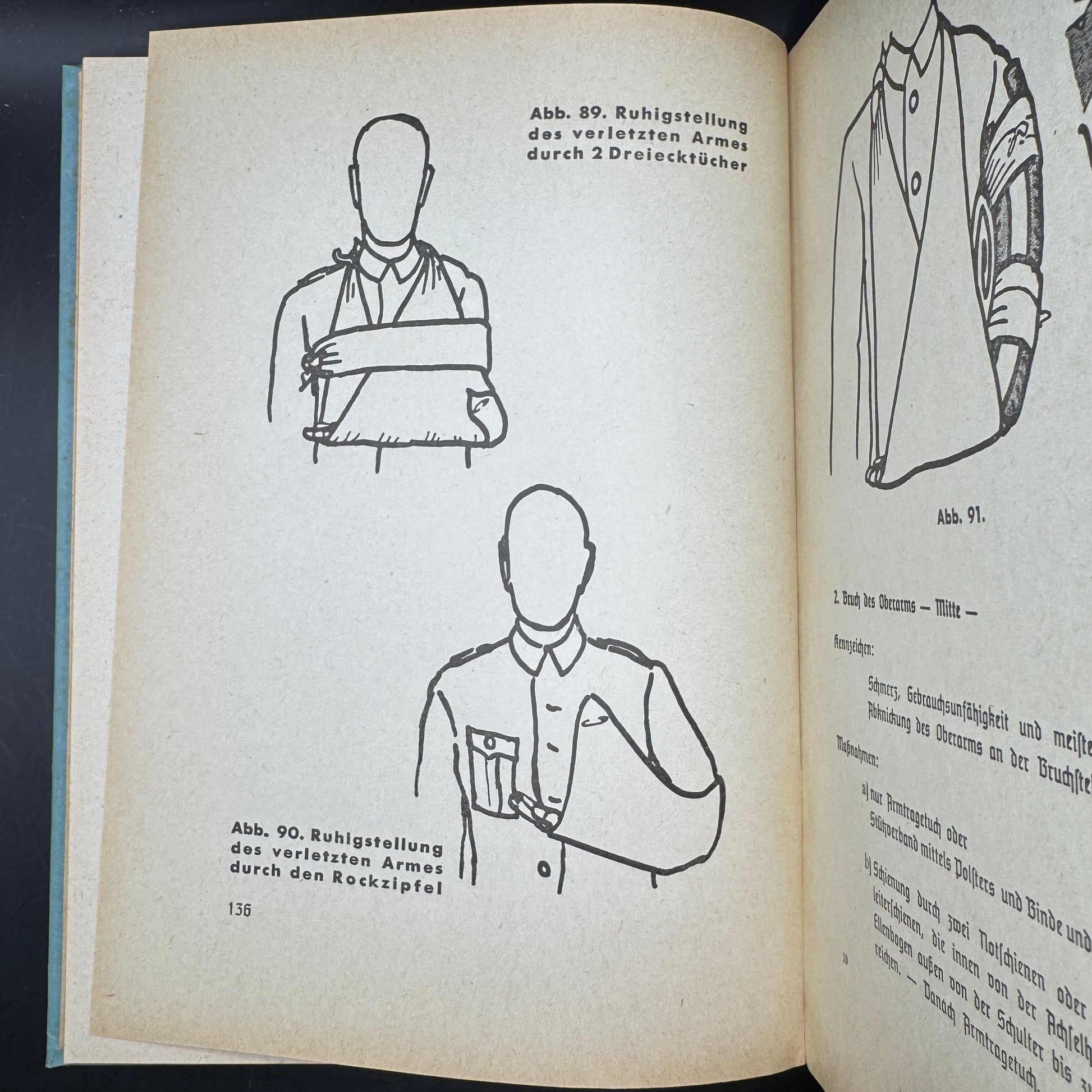 WW2 original artifact – Amtliches Unterricht über Erste Hilfe 1939 – interior page