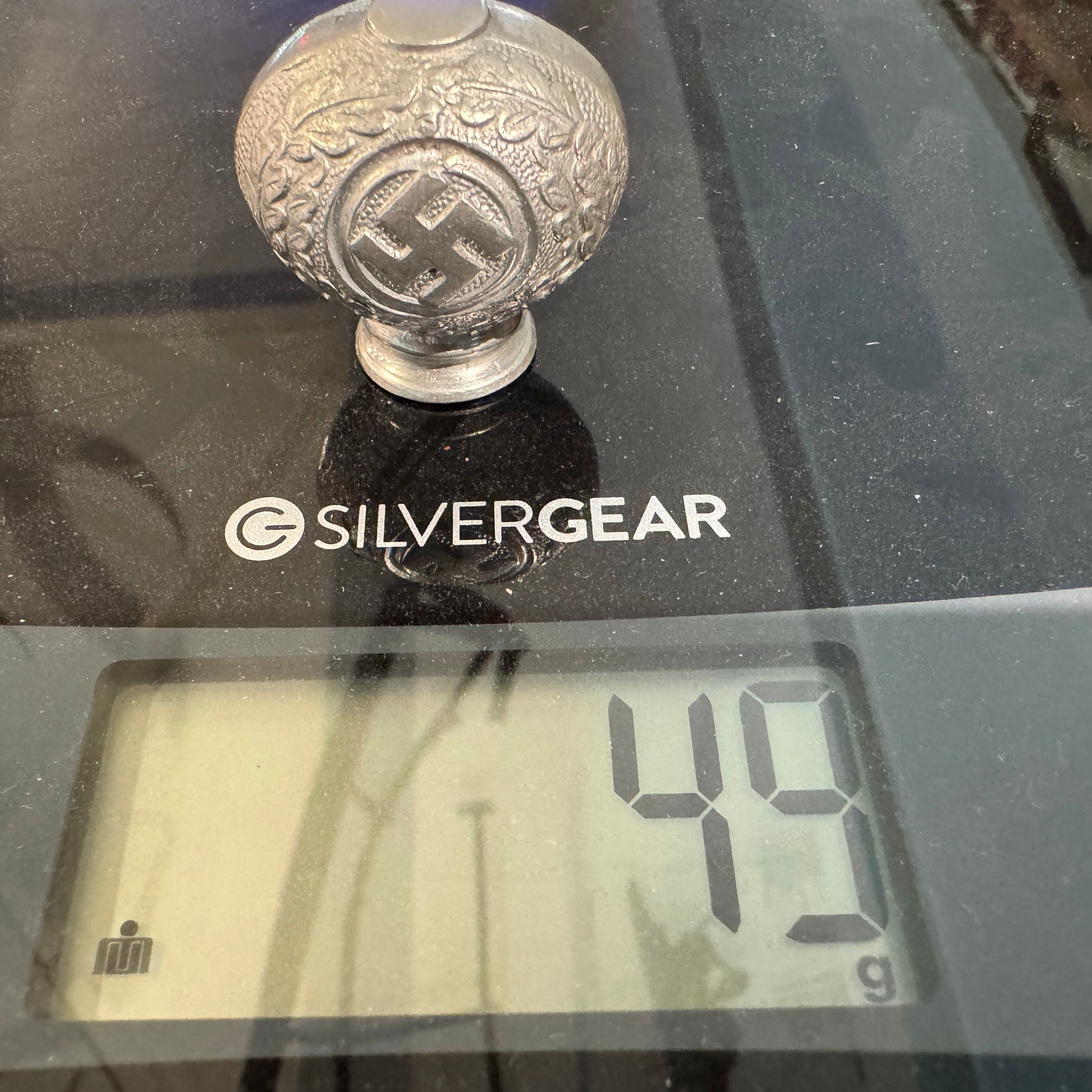 WW2 original artifact – 2nd Model Luftwaffe dagger pommel – interior page