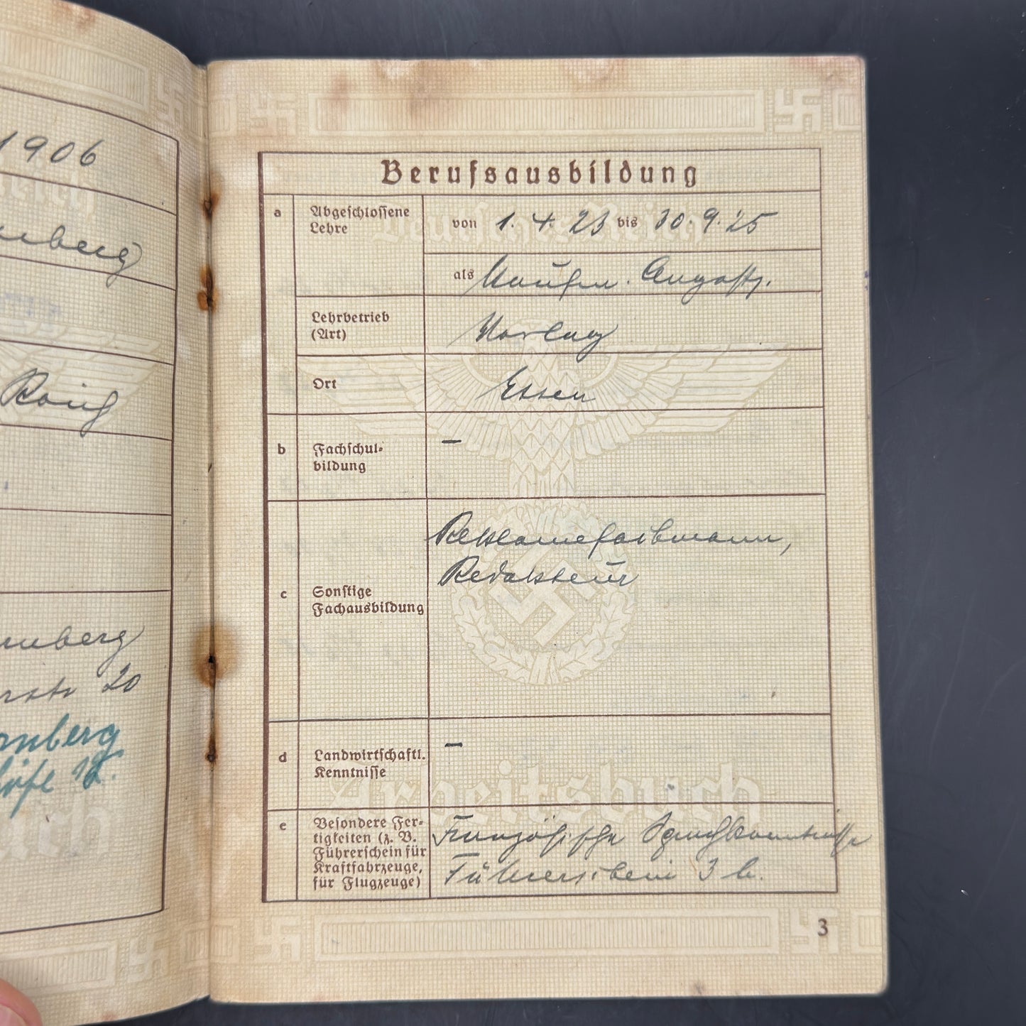 WW2 original artifact – Arbeitsbuch Flakkaserne Essen-Kupferdreh – interior page