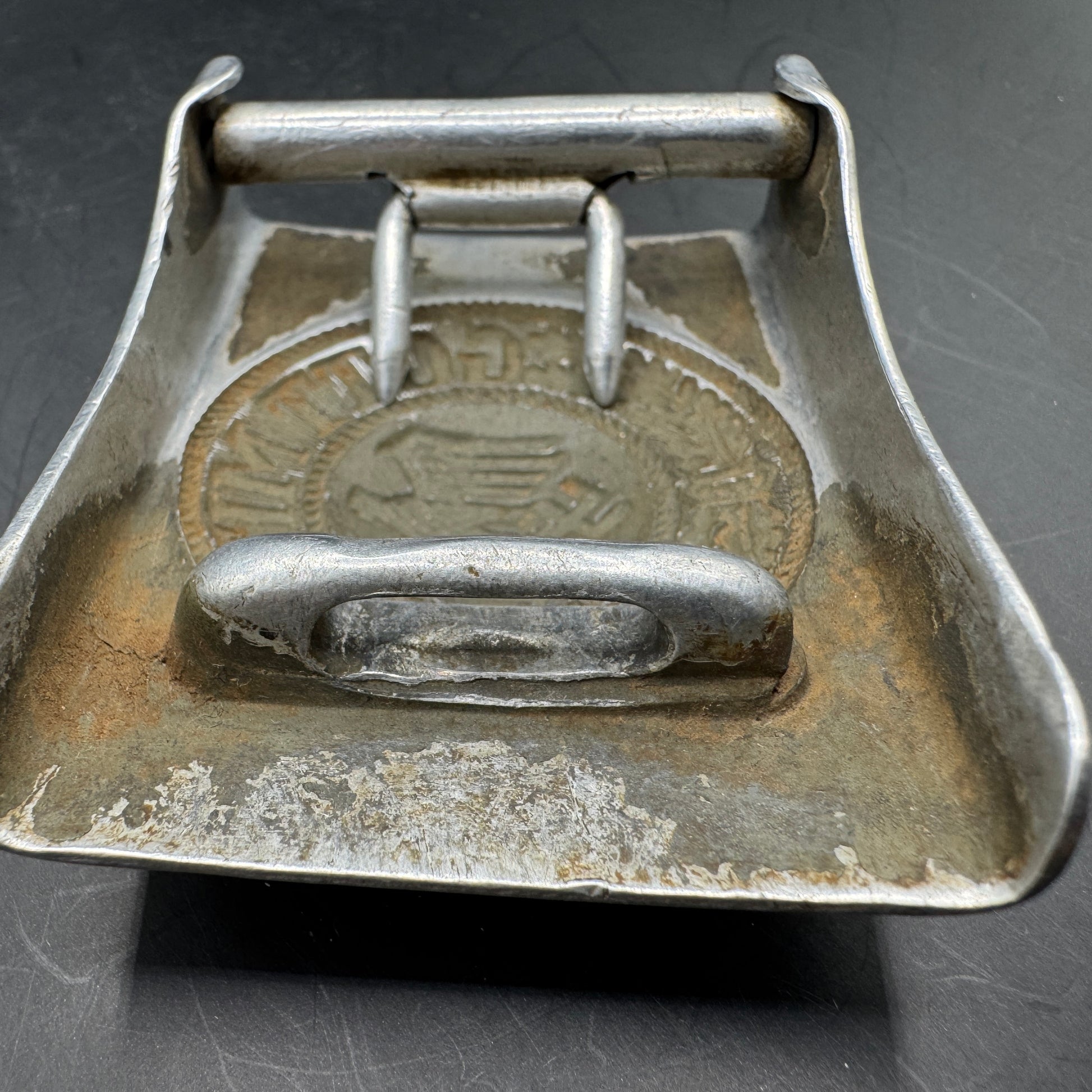 WW2 original artifact – Alumunium Heer Buckle with matching black belt – interior page