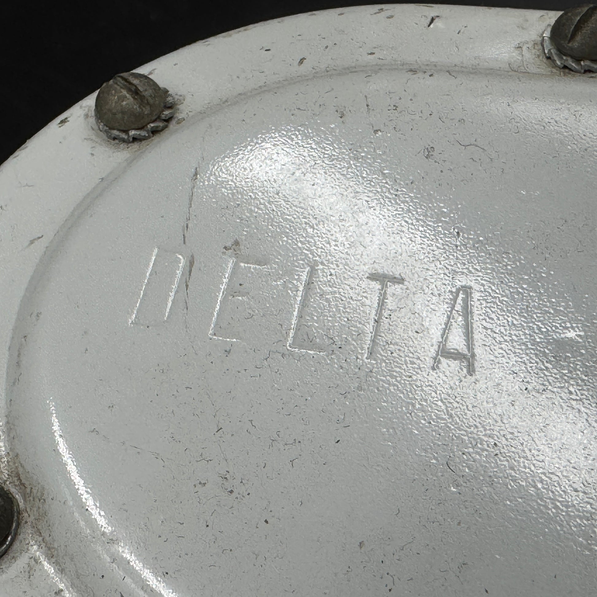 WW2 original artifact – WW2 US Navy latern Delta Type K-10A – interior page