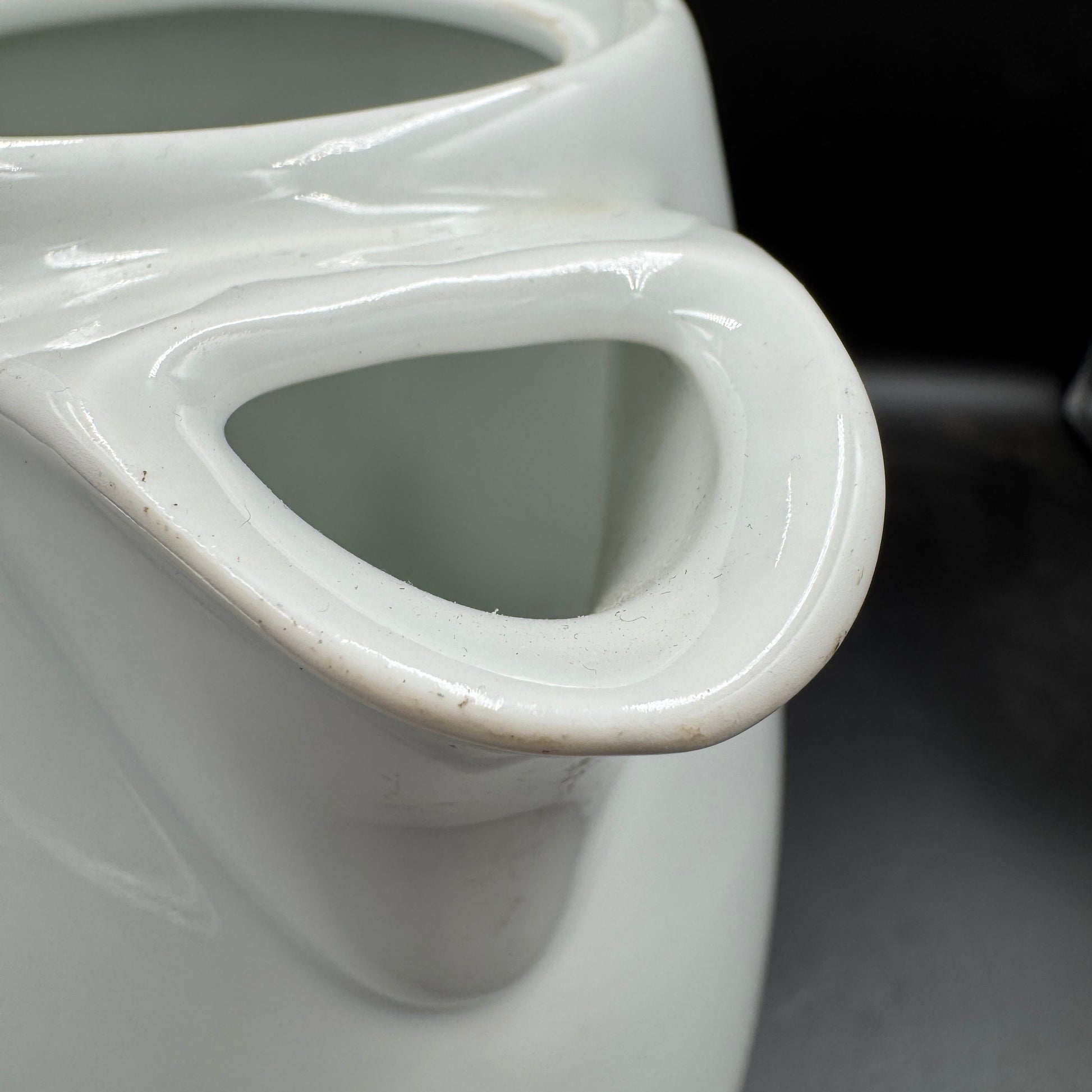 WW2 original artifact – Porcelain coffee pot FLUV Bavaria 1942 – interior page