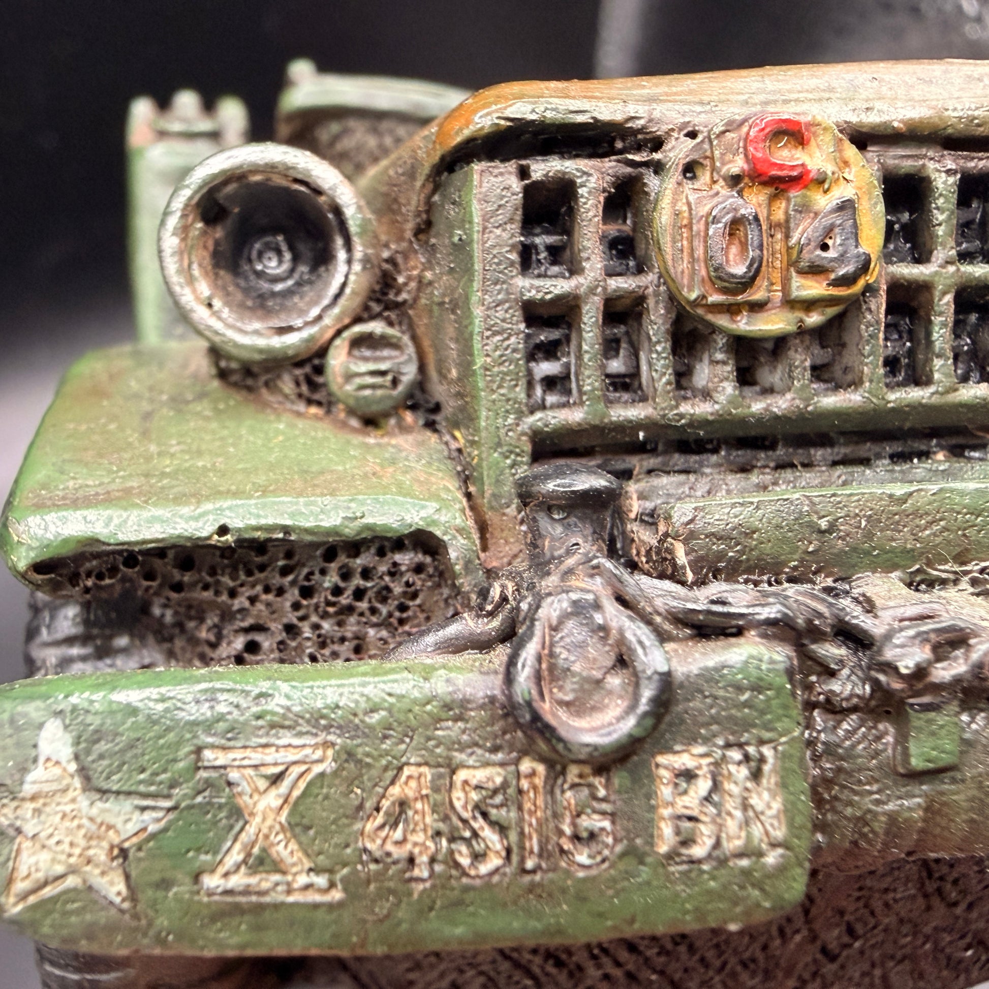 WW2 original artifact – 2x WW2 U.S. Resin Vehicles – by P.I.S.C. – Mint Condition – interior page