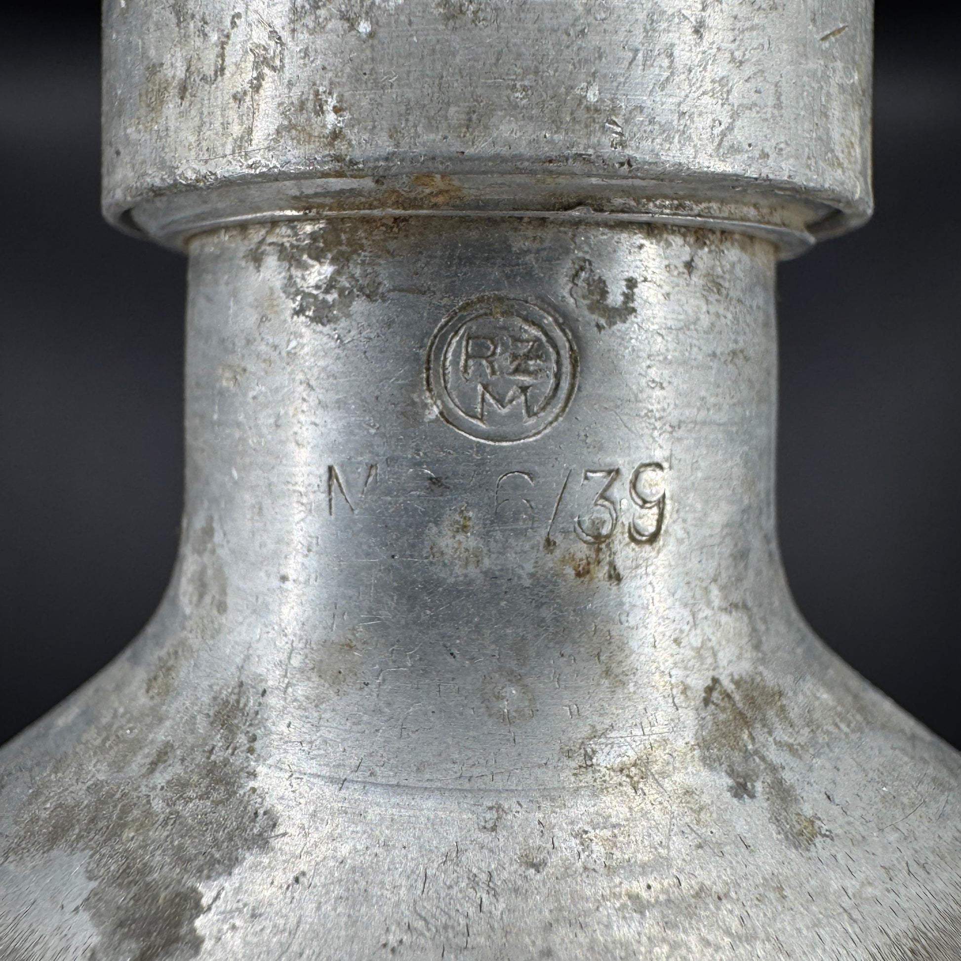 WW2 original artifact – German canteen 1939 with matching cap – interior detail