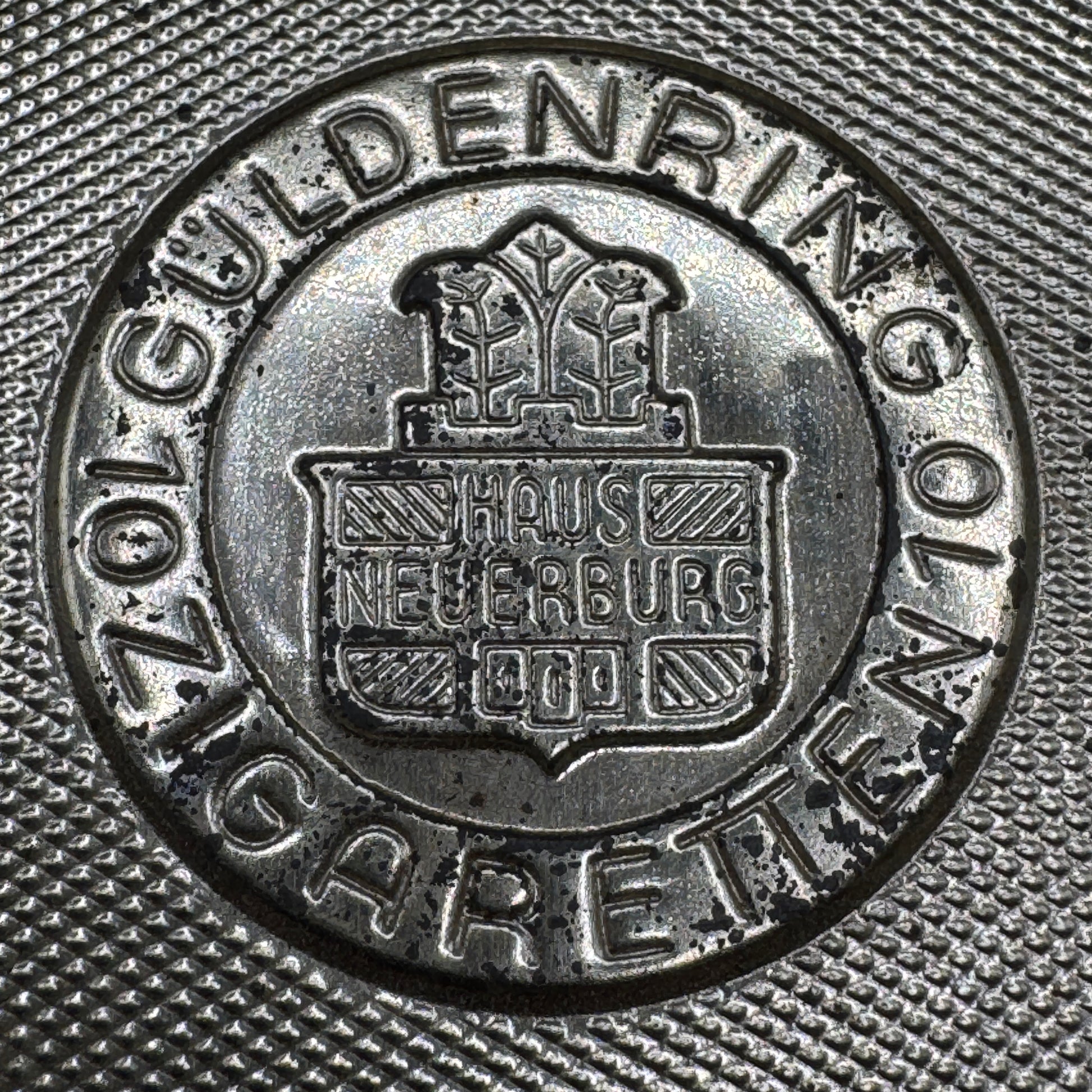 WW2 original artifact – WW2 German Haus Neuerburg cigarette case small – interior detail