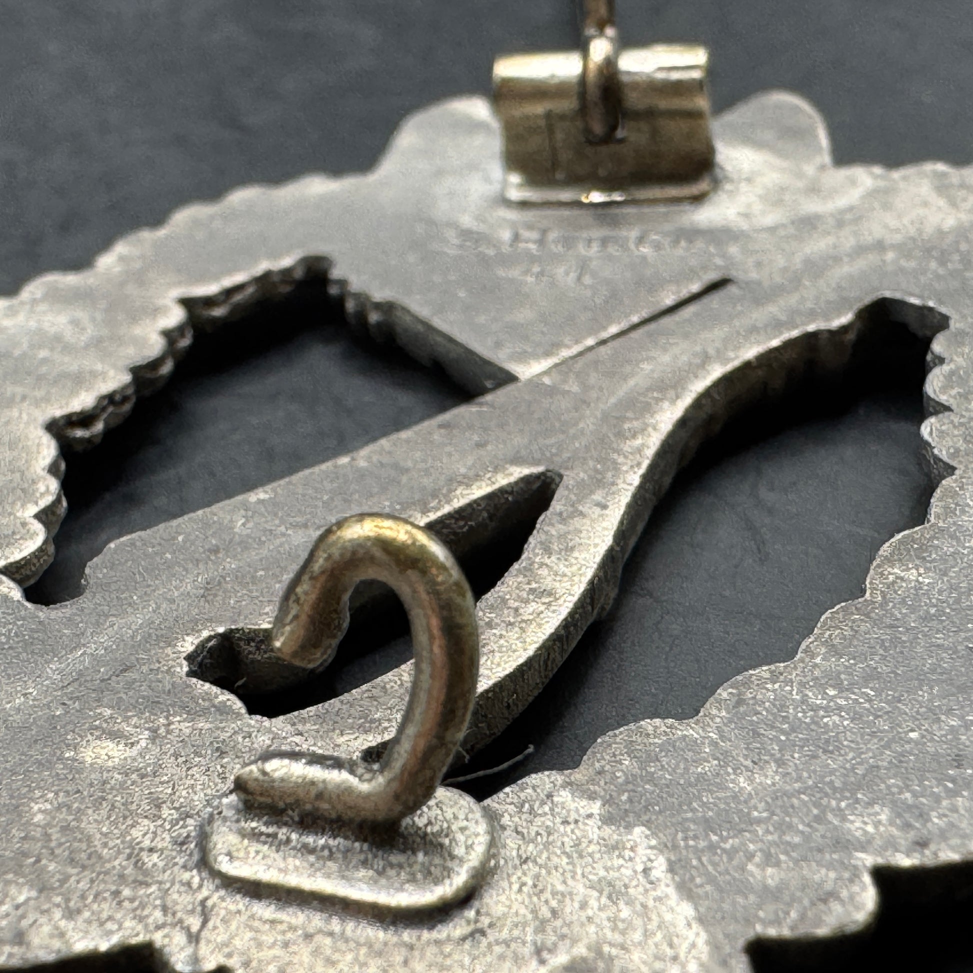 WW2 original artifact – Infanterie Sturmabzeichen (ISA) Sohni, Heubach & Co – interior page