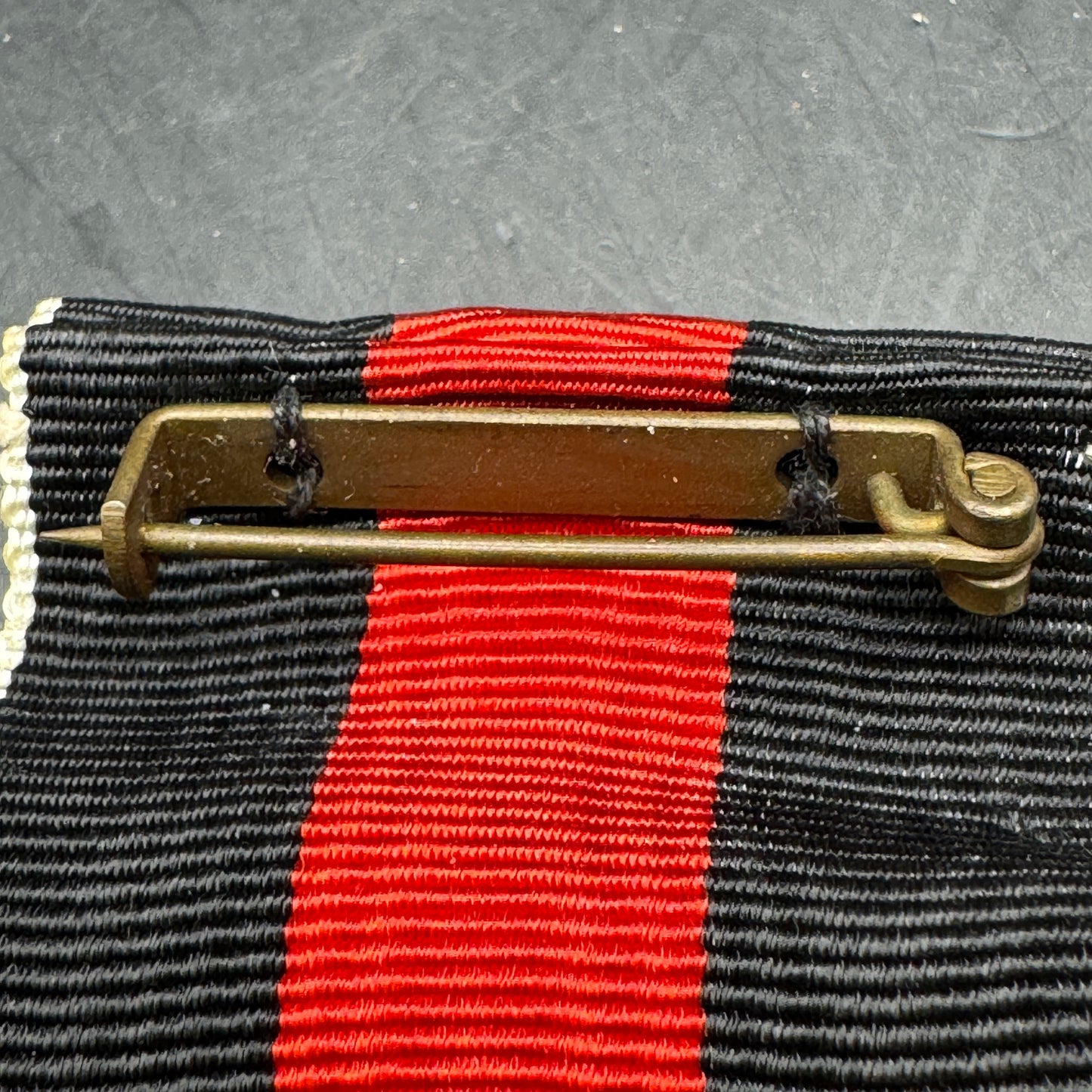 WW2 original artifact – Anschluss medal Sudetenland Cased – interior page