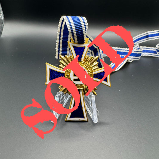 WW2 original artifact – Mutter Kreuz Gold – AxisArtifacts