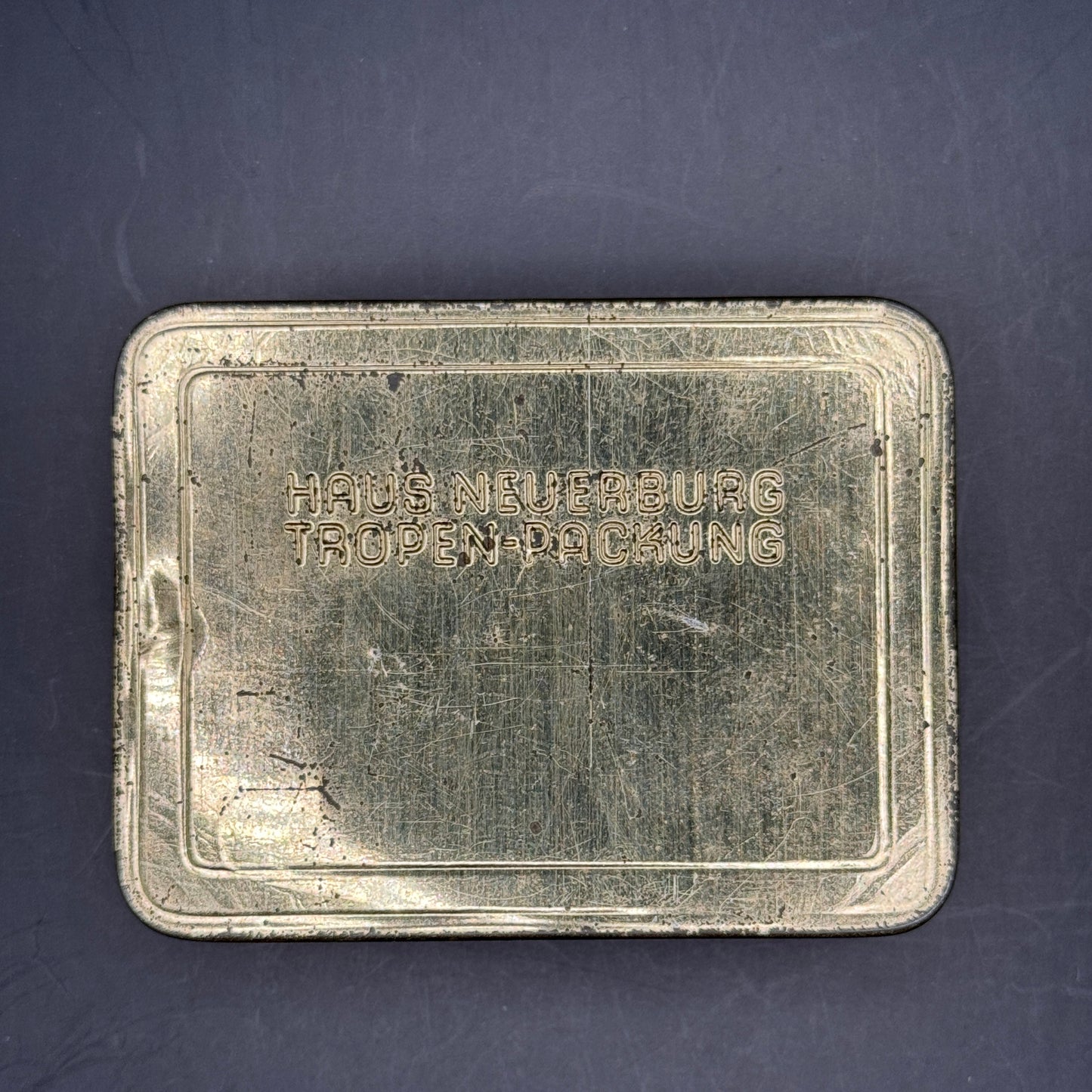 WW2 original artifact – WW2 German Haus Neuerburg cigarette case small – interior page