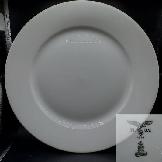 WW2 original artifact – Luftwaffe dinner plate 1939 Heinrich – AxisArtifacts