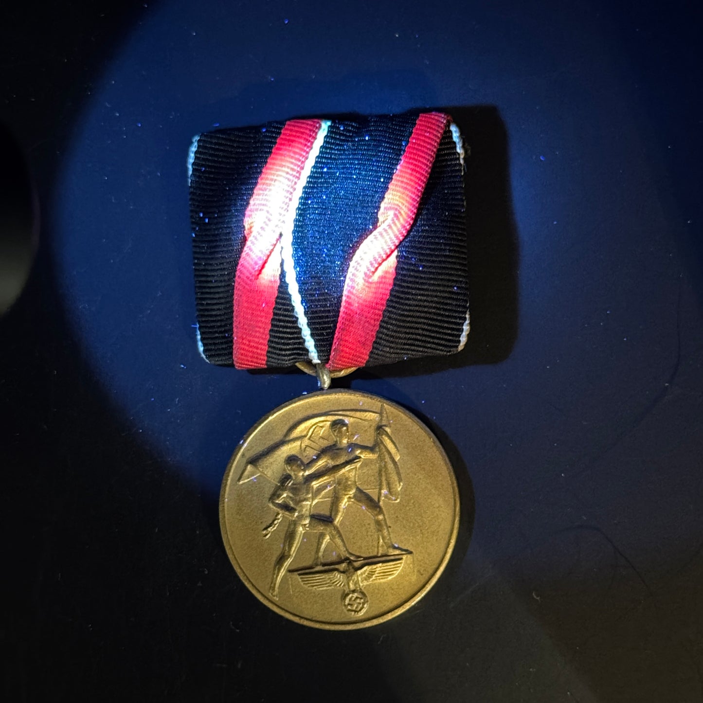 WW2 original artifact – Anschluss einzelspange Sudetenland – interior page