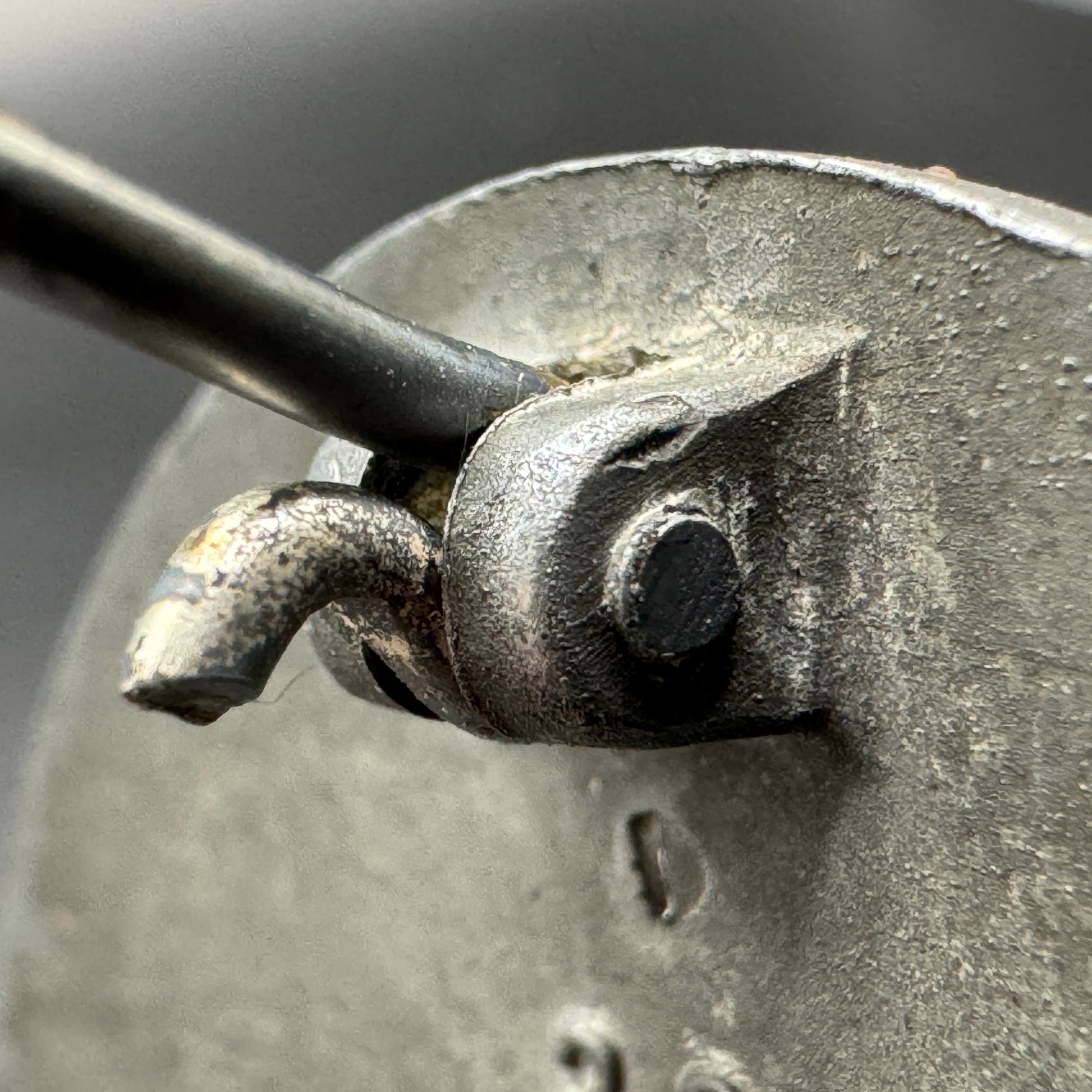 WW2 original artifact – Verwundeten Abzeichen Silber 26 – interior page